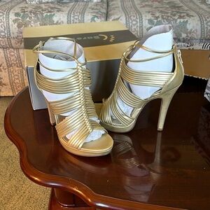 Never worn gold heels